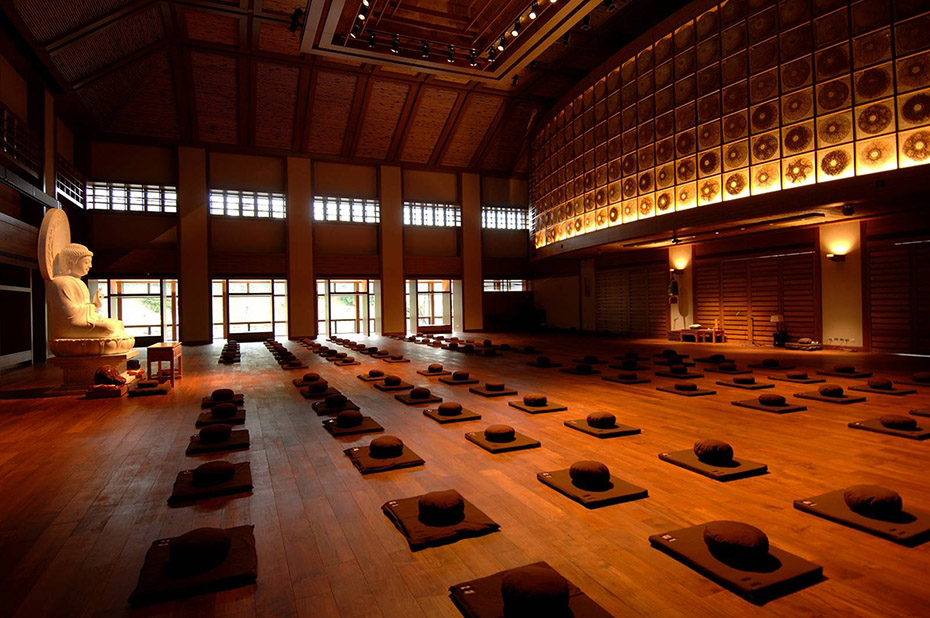 Cushions arranged for chan meditation practice at the chan hall of Dharma Drum Mountain